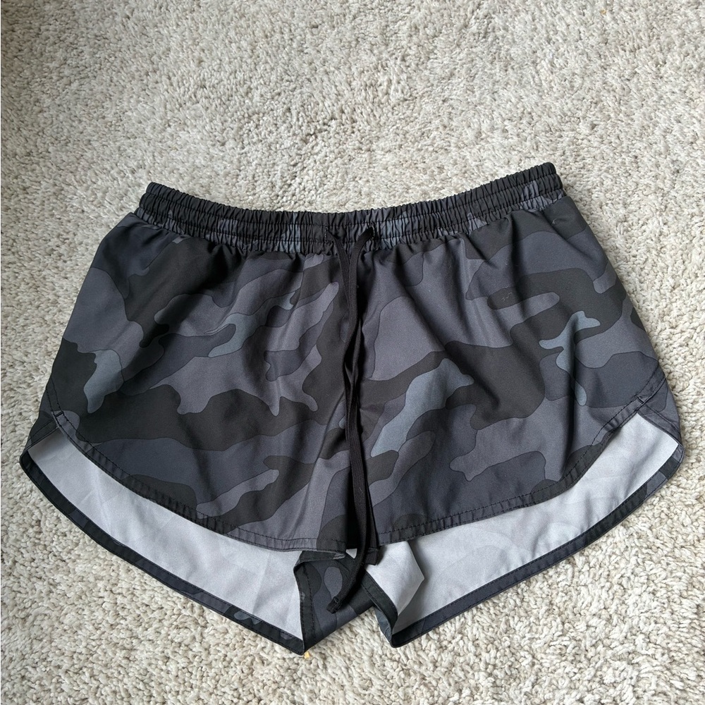 🎇🎆3for$9 Old Navy Active Black Shorts - Picture 2 of 5